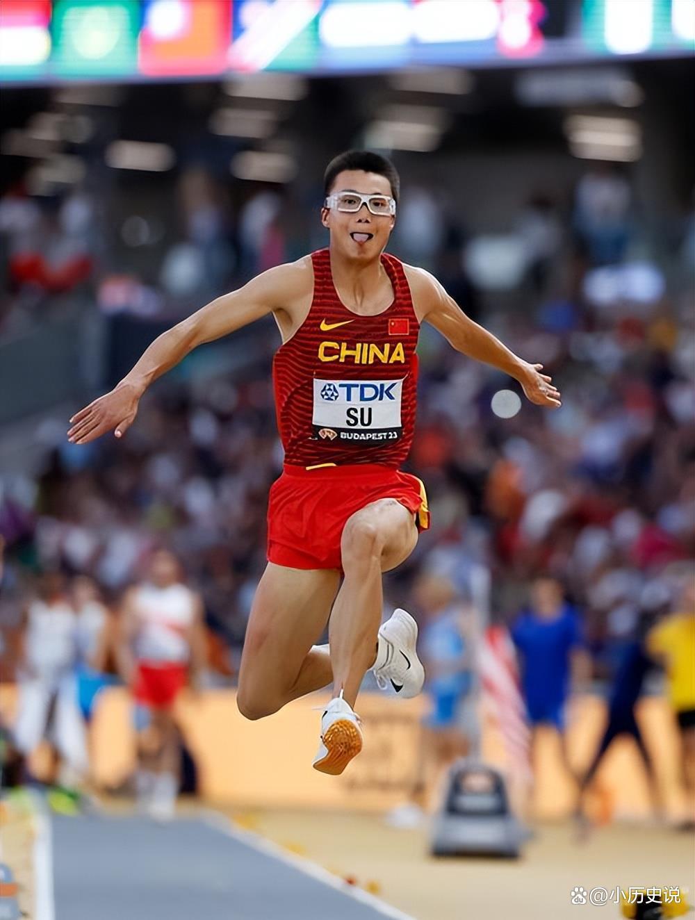 华体会官网-关于中国运动员在比赛中展现出色技艺，取得好成绩的信息