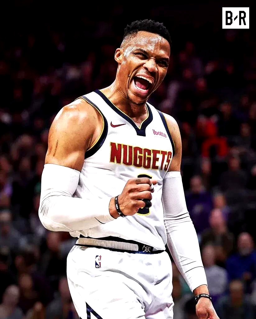 火箭大胜骑士,威少再现大神飘逸 火箭大胜骑士,威少再现大神飘逸